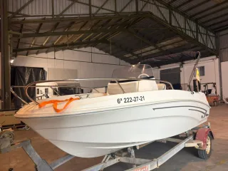 Barca Am Yatch 480 2021. Impoluta