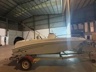 Barca Am Yatch 480 2021. Impoluta