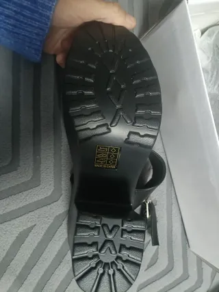 Sandalias de tacón negras mujer.