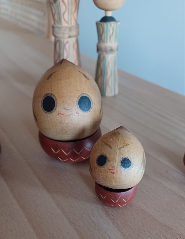 4 Kokeshi per Bego