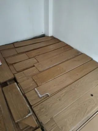 Parqué flotante madera