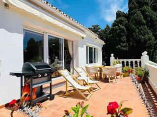 Chalet en alquiler en El Faro de Calaburra - Chaparral en Mijas