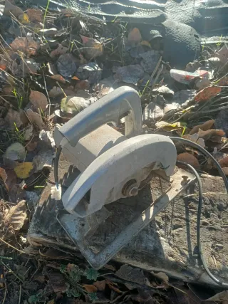 Cortadora de leña eléctrica