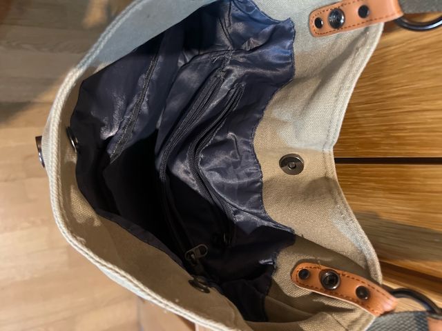 Bolso de lona beige y marrón