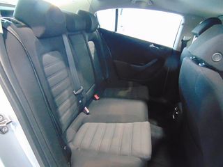 Volkswagen Passat 2.0 TDI 140 CV. 2006