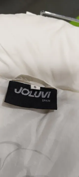 Bomber blanca acolchada