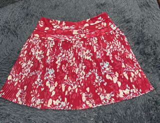 Falda plisada estampada floral