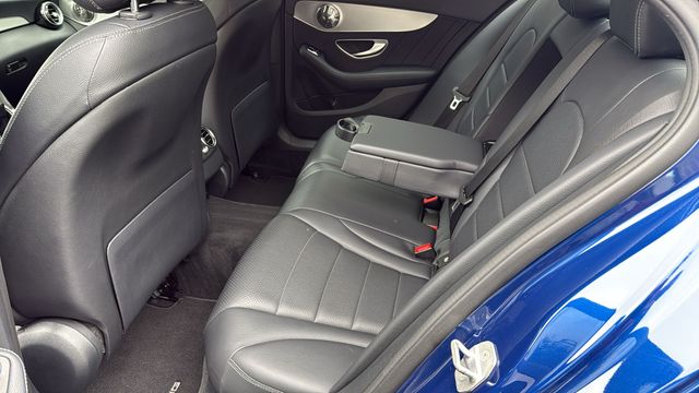 Mercedes-Benz Clase C 200 CDI AMG