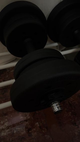Pesas de gimnasio negras