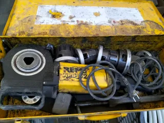 Ranuradora Roscadora REMS con Banco y Ruedas