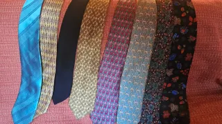 LOTE VINTAGE (38) Corbatas de Seda Alta Calidad.