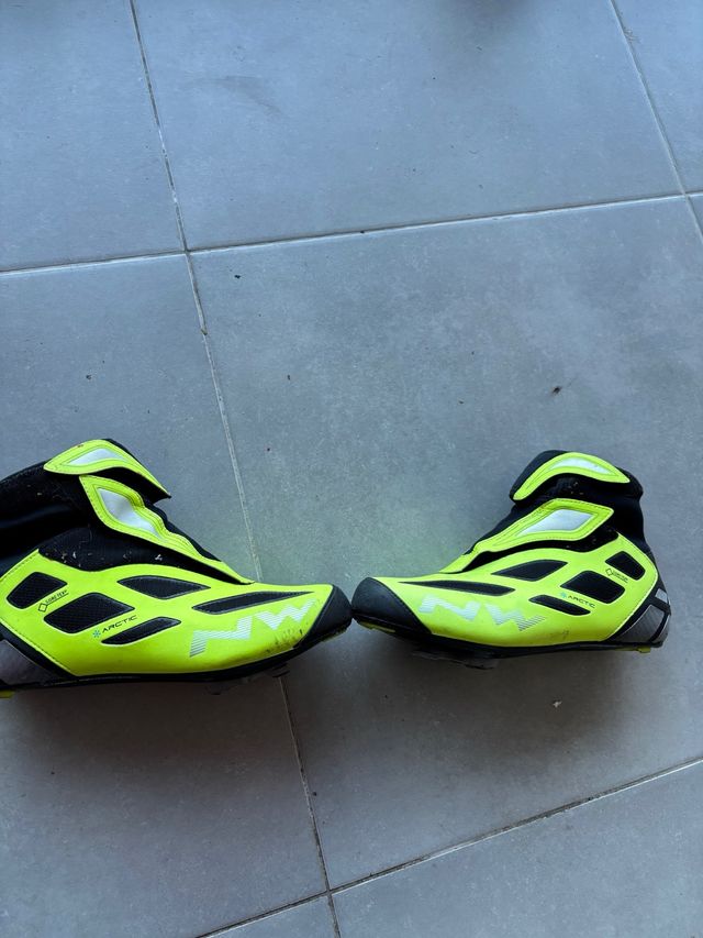 Zapatillas Northwave Arctic GTX Ciclismo Invierno
