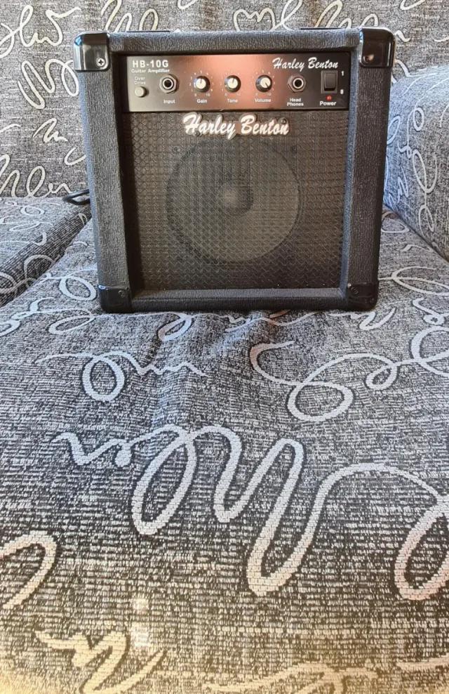 Amplificador Guitarra Harley Benton HB-10G