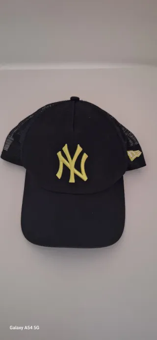 Cappellino New Era NY Nero Giallo