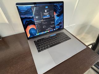 MacBook Pro 16 Apple Plata/Gris Espacial