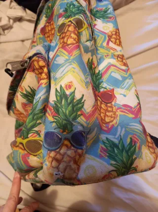 Mochila Eastpak Piñas Divertidas