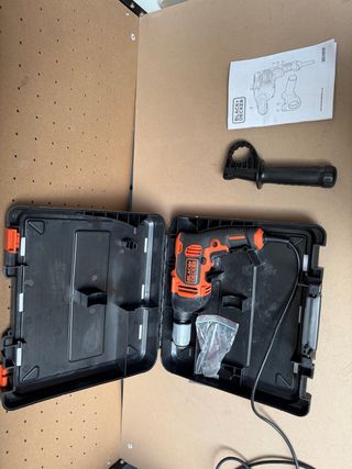 Taladro Percutor Black+Decker 850W