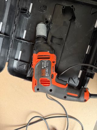 Taladro Percutor Black+Decker 850W