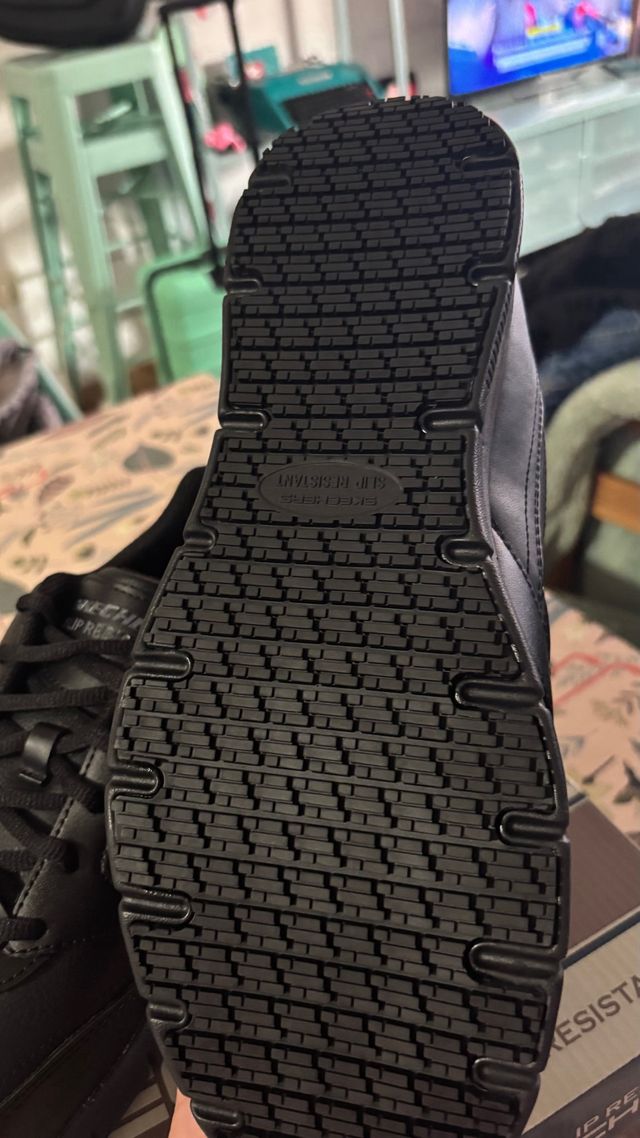 Zapatillas Skechers Nampa Antideslizantes T44