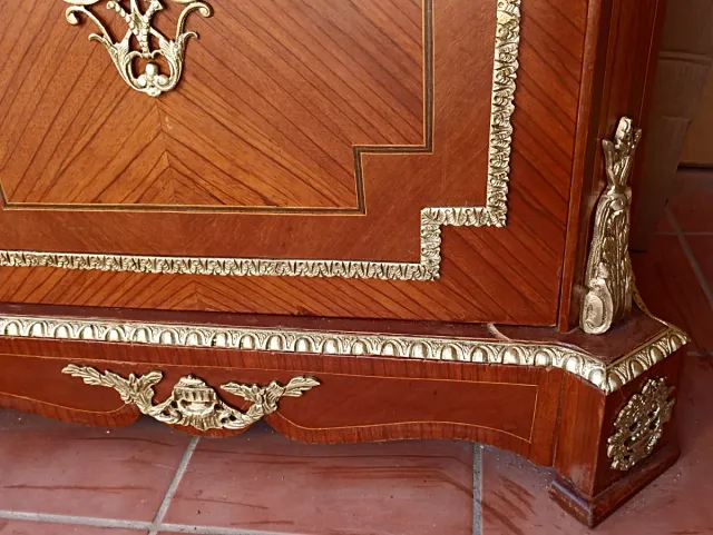 Aparador Napoleón III restaurado