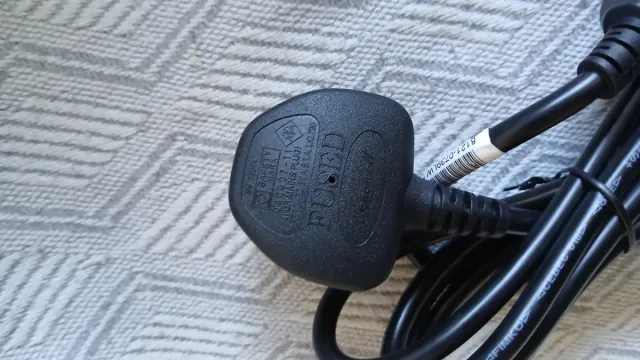 Cable alimentación Reino Unido Tipo G