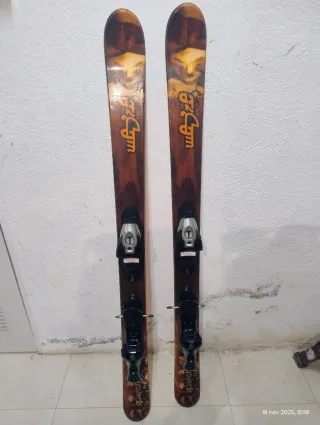 Esquís Weezze y Botas Salomon Talla 25