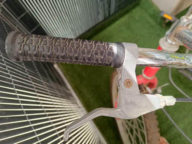 Bicicleta J.Bike Montaña Roja y Blanca