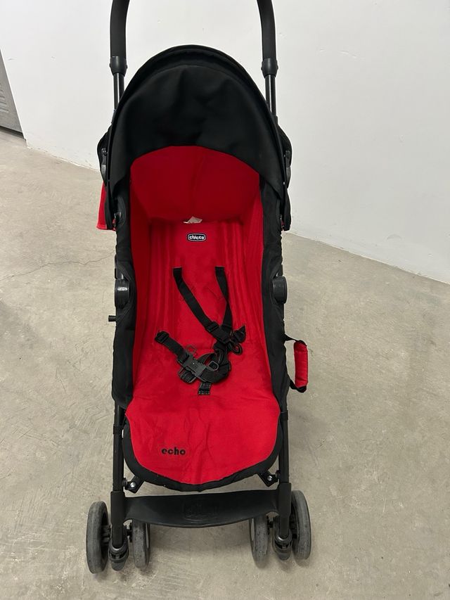 Silla de paseo Chicco Echo roja