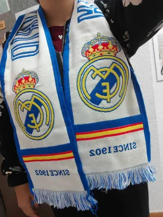 Bufanda caliente Real Madrid Azul/Blanca
