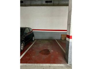 Garaje en venta en La Salut - Lloreda en Badalona