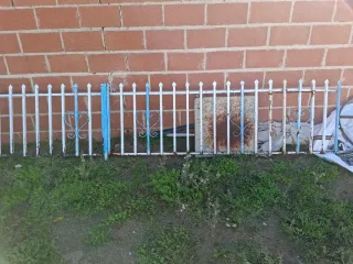 Reja de Hierro con Corazones.  Precio Negociable.