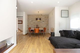 Chalet en venta en Alella