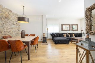 Chalet en venta en Alella