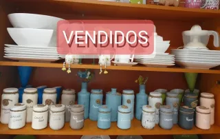 Barattoli di vetro decorati con corda