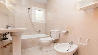 Piso en venta en Abrera