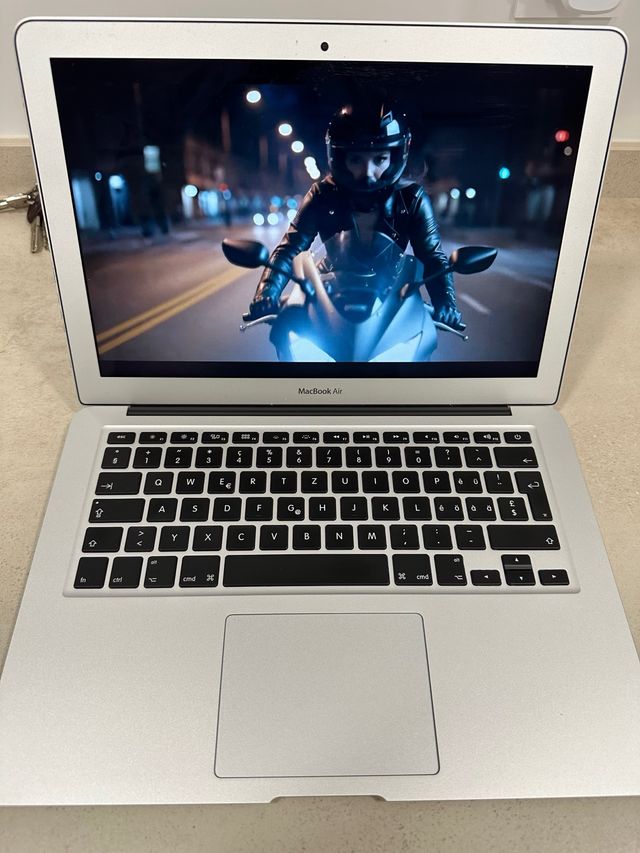 Apple MacBook Air 13 2012