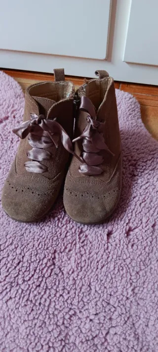 Botas niña ante lazo