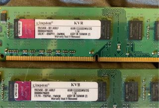 2 Módulos RAM Kingston KVR1333D3N9/2G