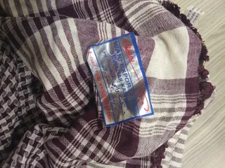 Kefiah originale viola e bianca