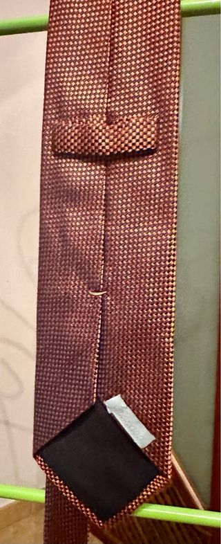 Elegante cravatta in seta - colore marrone ramato