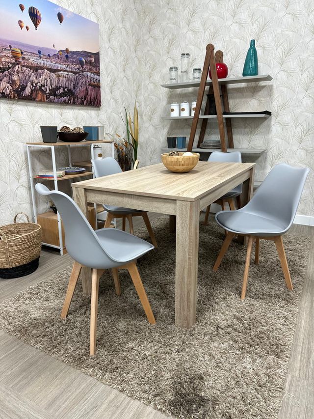Mesa Comedor + 4 Sillas Diseño Nórdico