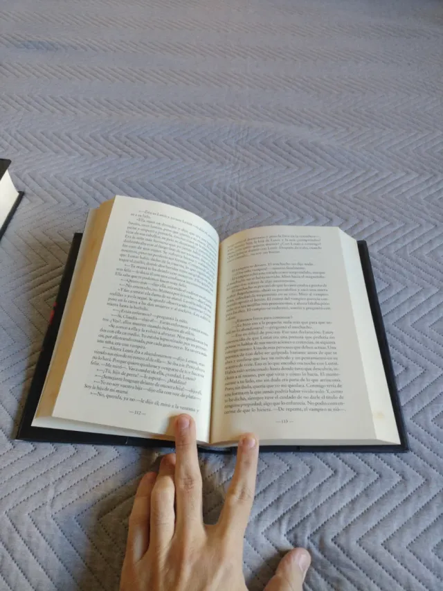 Entrevista con el vampiro (Crónicas Vampíricas ...