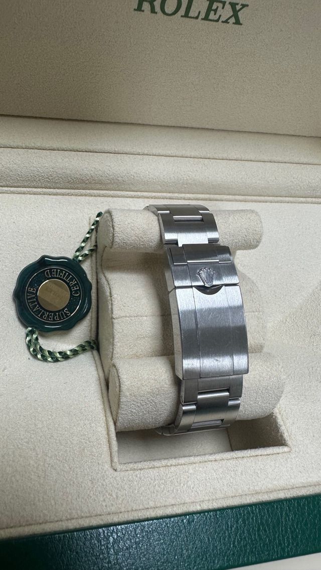 Rolex Explorer II 42mm 2022 Blanco