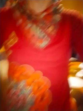 Camiseta Desigual Multicolor y Roja