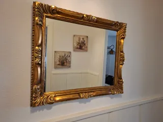 Mueble tocador vintage con espejo