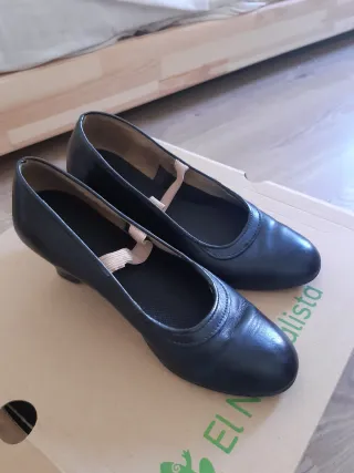 Zapatos de baile de piel negros