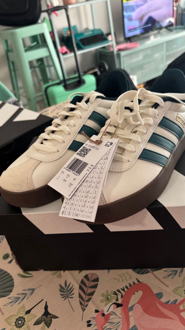 Zapatillas Adidas VL Court 3.0 Talla 40 Nuevas