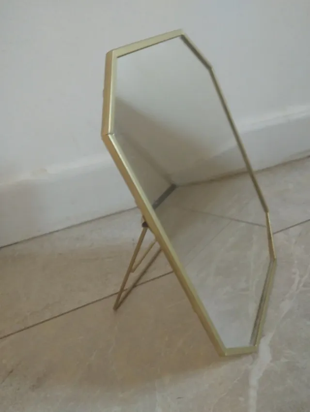 Espejo octogonal dorado