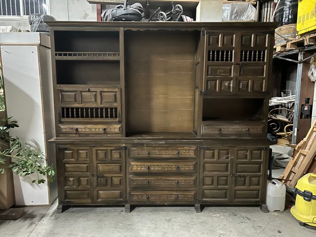 Mueble auxiliar de madera maciza