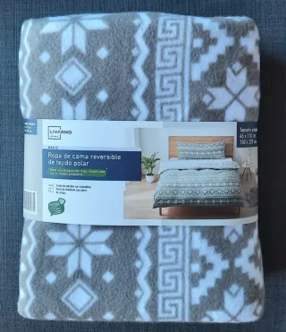 Funda nórdica polar reversible gris y blanco